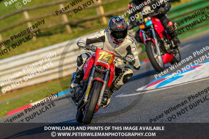 PJ Motorsport Photography 2018;enduro digital images;event digital images;eventdigitalimages;mallory park;mallory park photographs;mallory park trackday;mallory park trackday photographs;no limits trackdays;peter wileman photography;racing digital images;trackday digital images;trackday photos